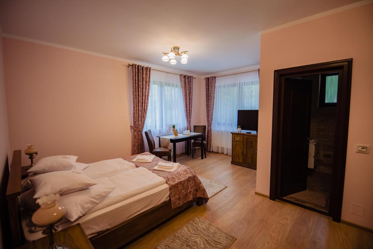 Hotel Casa Maiereana Anies Zewnętrze zdjęcie